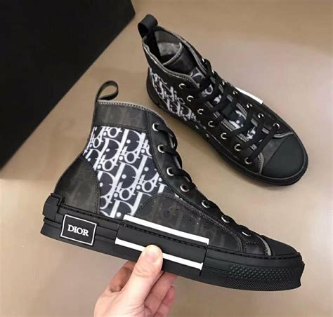 how is dior b23 sizing|dior b23 trainers for men.